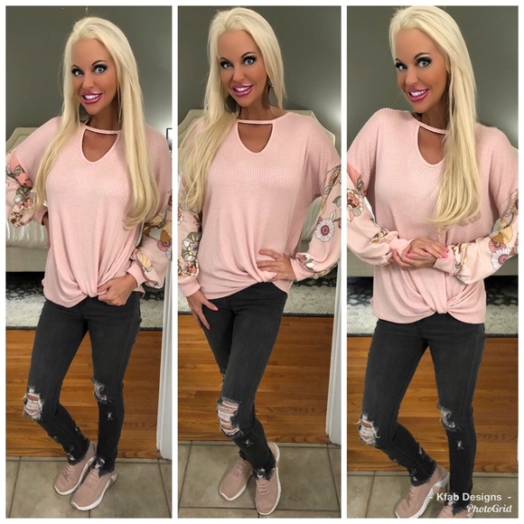 🥰LAST 1! Blush Waffle Knit Choker Contrast Top! - Picture 2 of 8